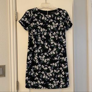 Floral shift dress